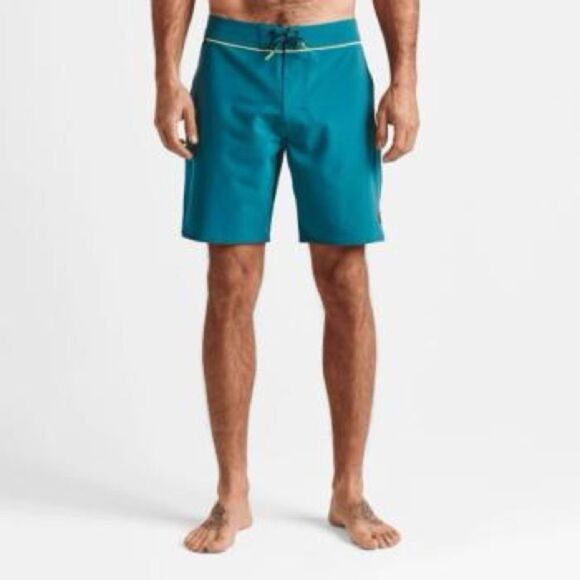 Roark Passage Boardshorts 17 Panel Moorea Hydro Blue 38 - Picture 2 of 13
